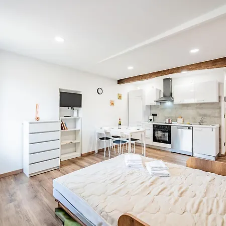 Retrovi 23 * 쿠네오