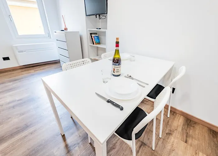 Apartament Retrovi 23 Cuneo